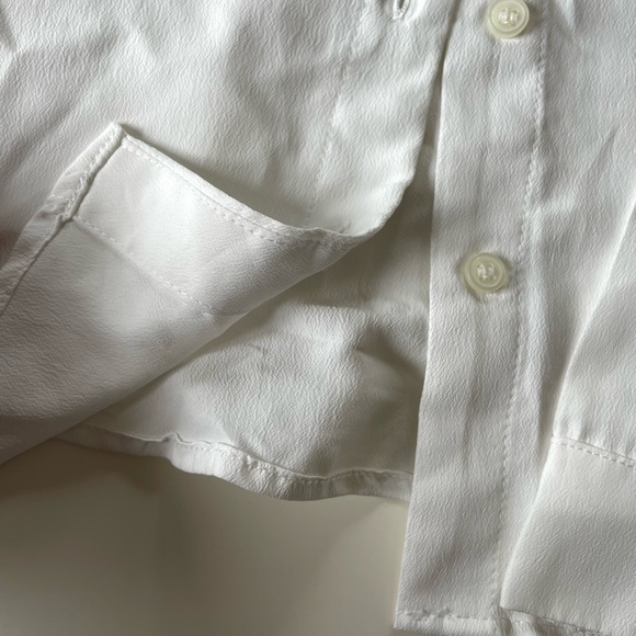 Ladies - White Satin Shirt - Size: 4 - H&M - Picture 4 of 4